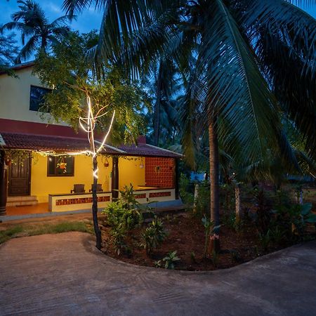 Claynest Resorts Kuttalam  Bagian luar foto